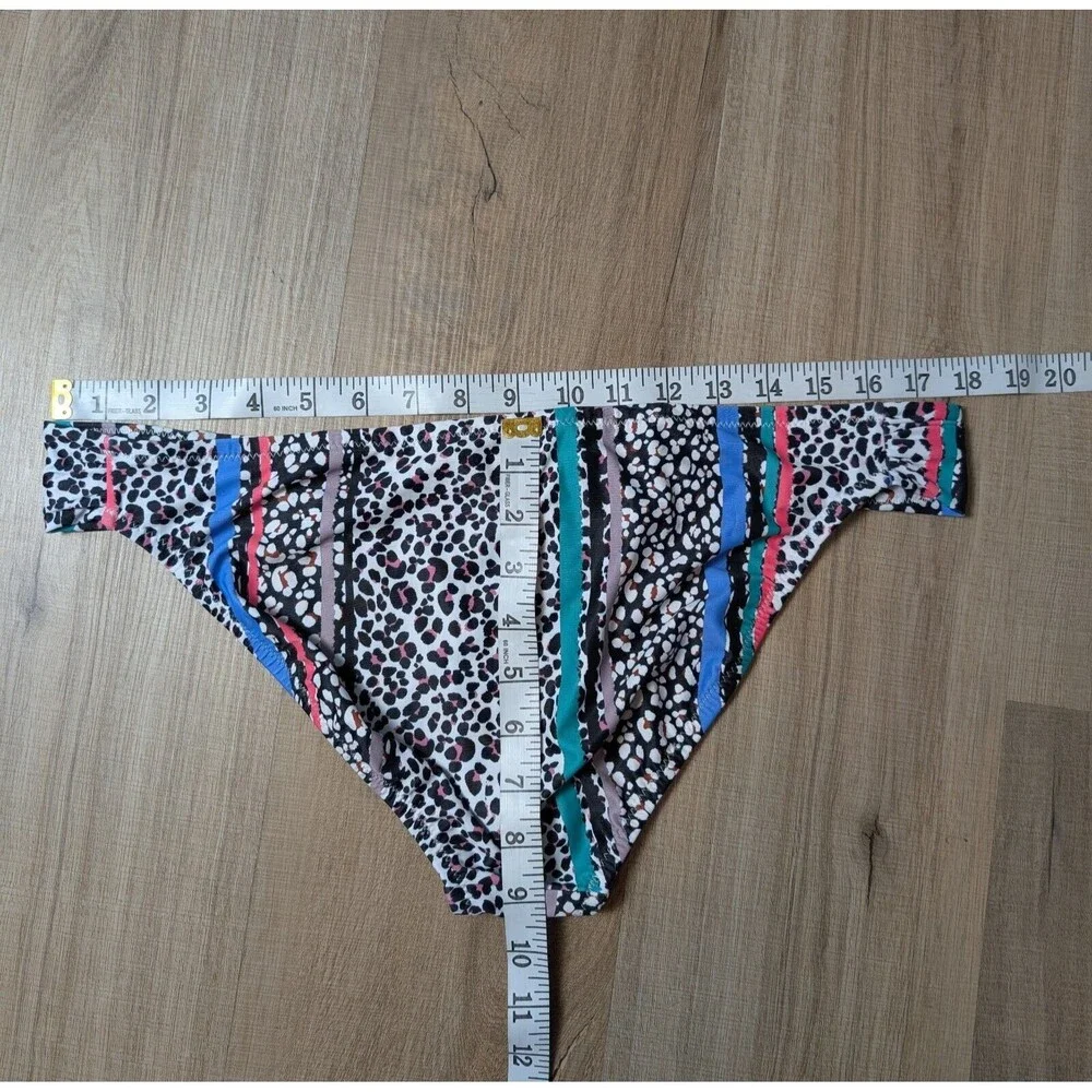 NWT Jessica Simpson Multicolor Animal Print  Size XL Hipster Swim Bottom $46